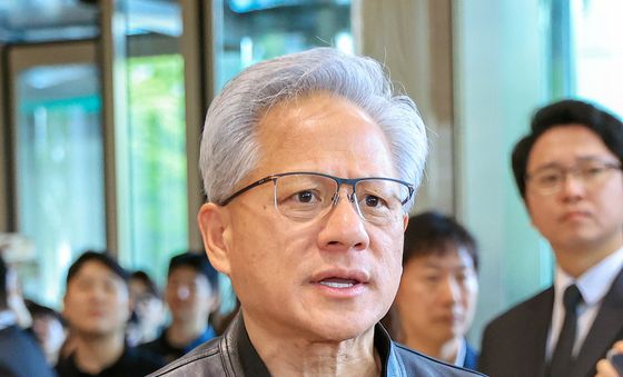 LG 기술력 세계 최고라 밝히는 젠슨 황