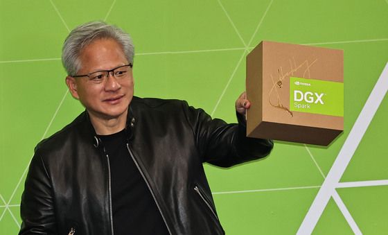 젠슨 황 CEO의 선물