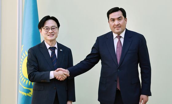 김정관 장관, 카자흐스탄 에너지부 장관 면담