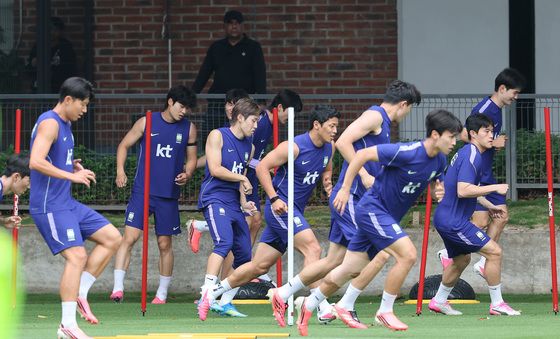 구슬땀 흘리는 축구대표팀 선수들