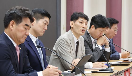 발언하는 박성민 대표