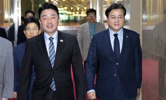 국회 찾은 강훈식·홍익표 '조정식 의장 예방'