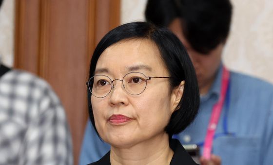국무회의 참석한 한성숙 후보자