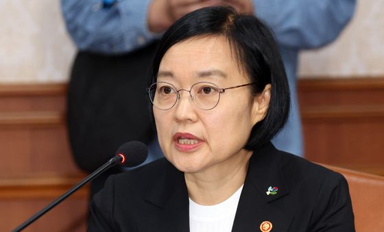 국무회의 인사말하는 한성숙 후보자