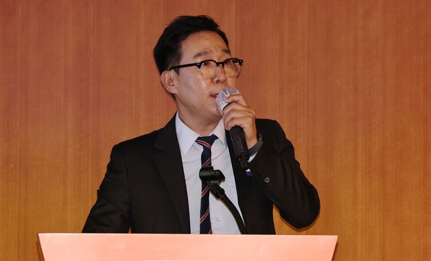 사업계획 발표하는 유승용 KG파이낸셜 대표