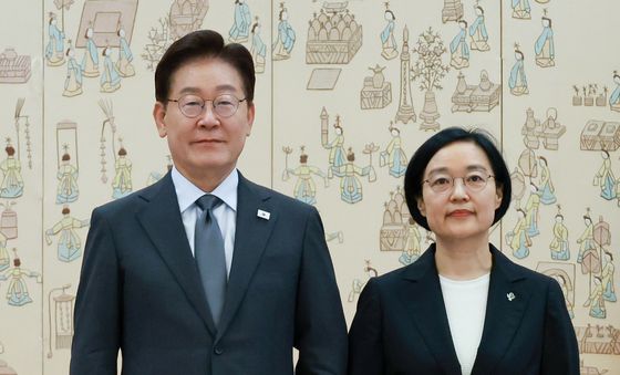 기념촬영 하는 이재명 대통령·한성숙 총리
