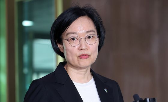 소회 밝히는 한성숙 총리