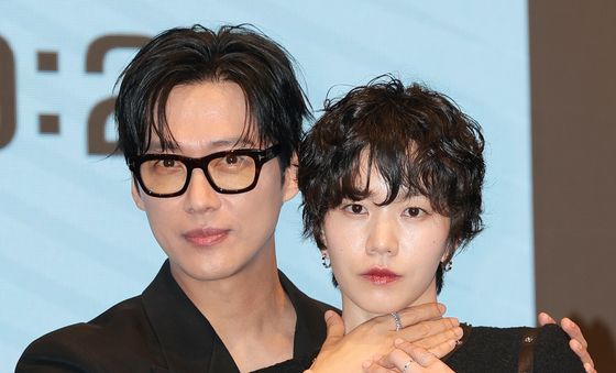 '결혼의 완성' 남궁민·이설 부부