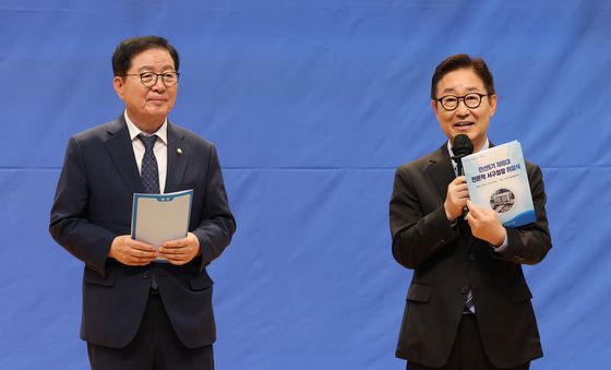 축사하는 박범계