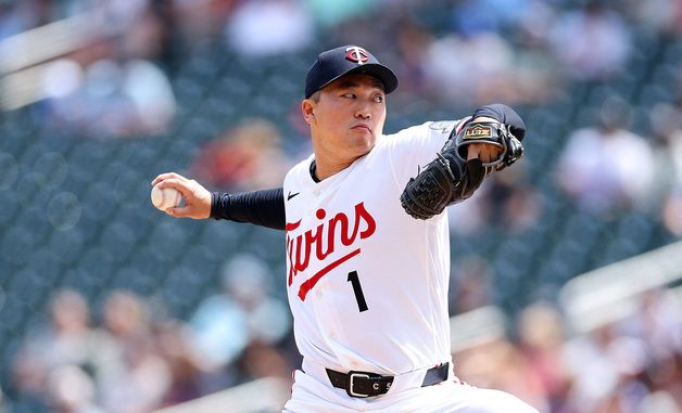 '30번째 한국인 빅리거' 고우석 MLB 데뷔... 1이닝 1실점