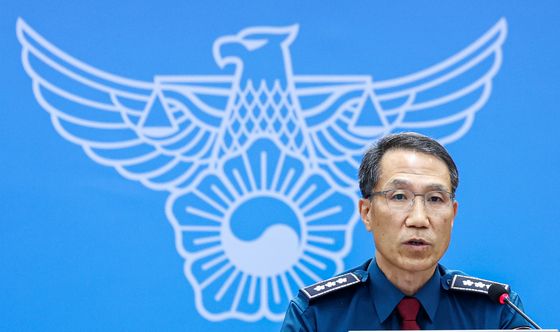 발언하는 유재성 경찰청장 직무대행
