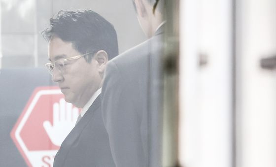 종합특검 조사실 향하는 심우정 전 검찰총장