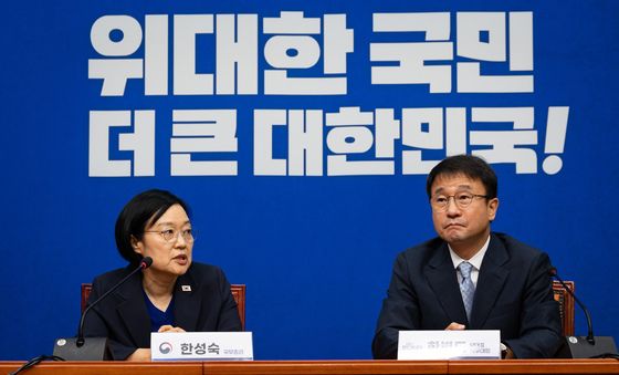 한성숙 총리, 한병도 민주당 대표 직무대행 예방