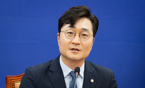 발언하는 장철민 간사