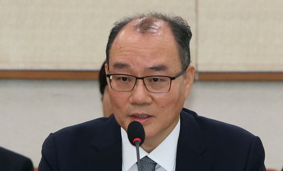 발언하는 기우종 법원행정처차장