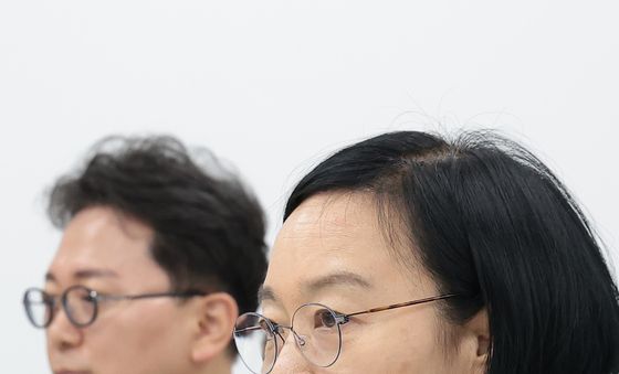생리용품 지원 시범사업 현장 점검 나선 한성숙 총리