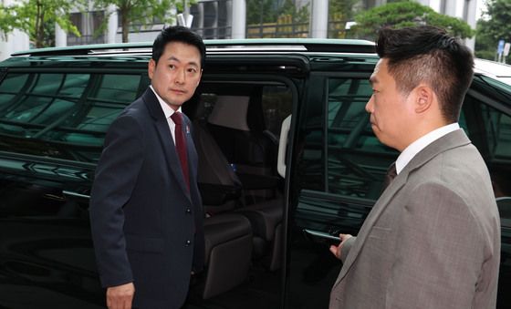 경찰청장 면담 취소하고 돌아가는 장동혁 대표