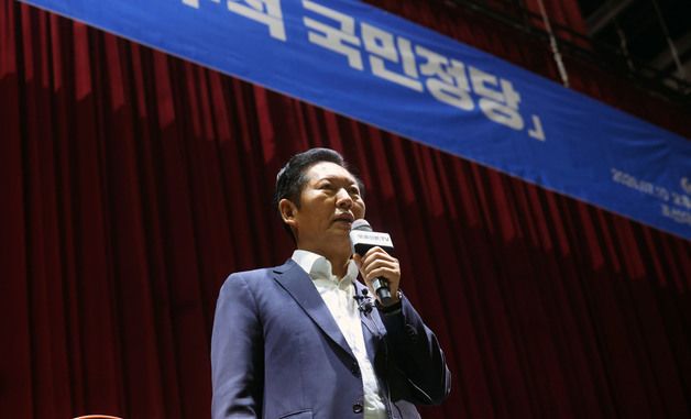 전남광주에서 특별강연하는 정청래 전 대표
