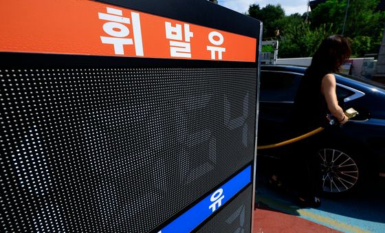 호르무즈 해협 다시 화약고로…국제유가 80달러선 근접