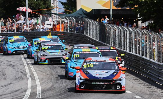 TCR 월드투어 4라운드 주행하는 더 뉴 아반떼 N TCR