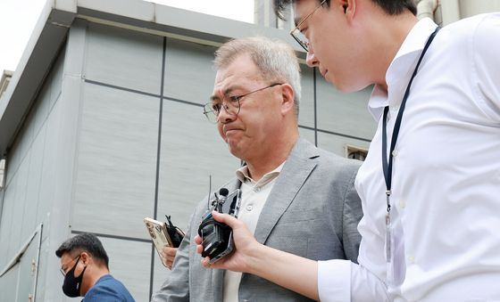 영장실질심사 마치고 법정 나서는 강호필 전 사령관