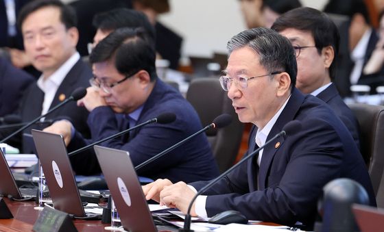 국무회의 발언하는 정성호 법무장관
