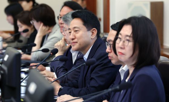 국무회의 참석한 오세훈 시장