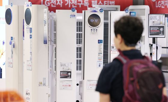 '에어컨, 지금이라도 살까'