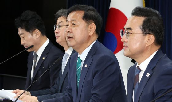 2026년 하반기 경제성장전략 브리핑하는 구윤철 부총리