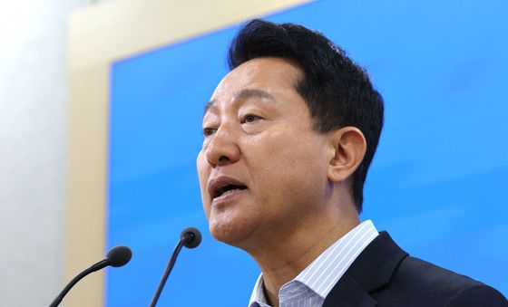 브리핑하는 오세훈 서울시장