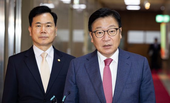 여야 원내대표 회동 결과 밝히는 정점식