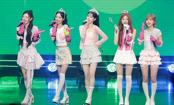 리센느, 공주 복장으로 첫 1위 기쁨 만끽
