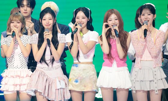 '중소돌의 기적' 리센느, 첫 음박 1위