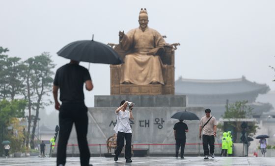 '비가 계속오네'