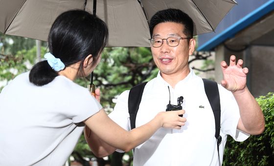 내란 중요임무 종사 혐의 관련 재소환 조사 출석하는 조성현 대령