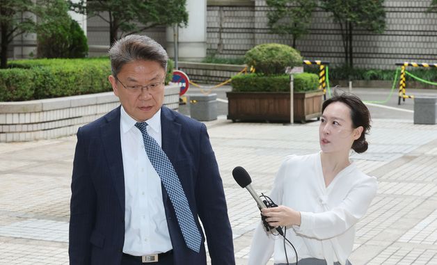 영장실질심사 출석하는 이시원 전 대통령실 공직기강비서관