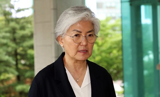 강경화 주미대사, 조현 장관과 면담