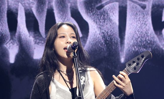 권진아, 록 앨범 '세이브 미' 발매