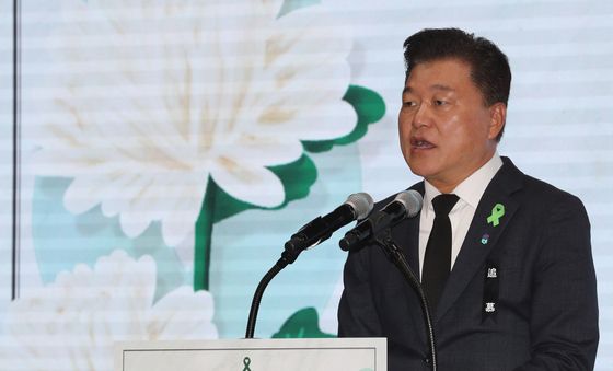 오송참사 추모사하는 신용한 충북지사