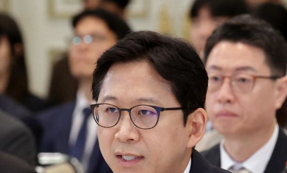 보고하는 배경훈 괴기정통부 장관