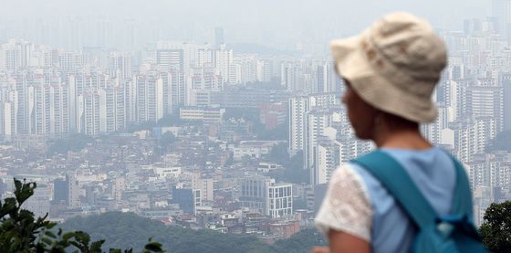 아파트는 비싸고 대출은 막혀서…서울 빌라 거래량 46% 급증