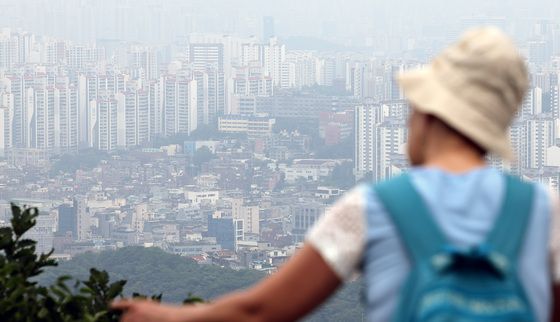 아파트는 비싸고 대출은 막혀서…서울 빌라 거래량 46% 급증
