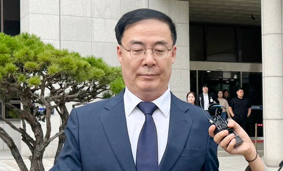 '아들 특혜채용' 김세환 前선관위 사무총장 징역 2년