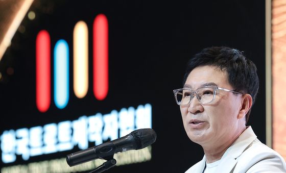 '김용임 남편' 시성웅, 한국트로트제작자협회 초대 회장
