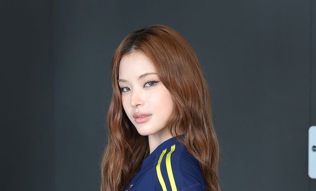9월 일본 데뷔 앞둔 이즈나 마이