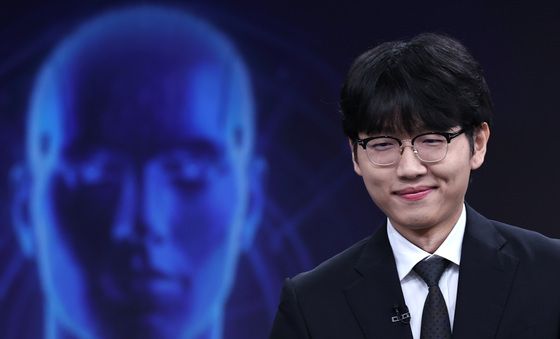 '10년 만에 펼쳐지는 인간과 AI 대결'