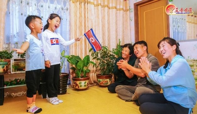 北, 현대화 된 농촌마을 조명…"살림살이도 윤택"