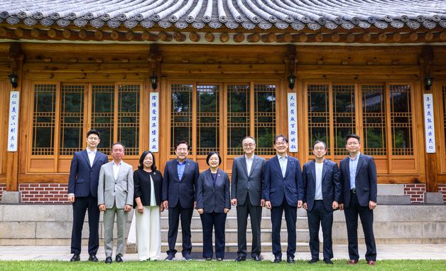 한성숙 총리, 중소기업협단체 오찬간담회
