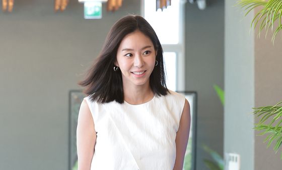 유이, 내가 가는 길이 런웨이