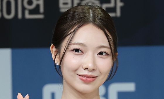 박솔라 '가족관계증명서'로 인사 드려요